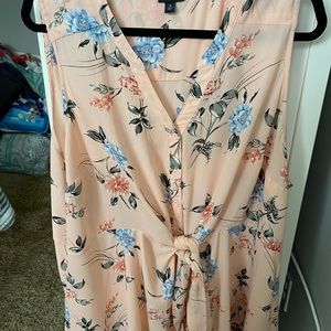 Sleeveless top